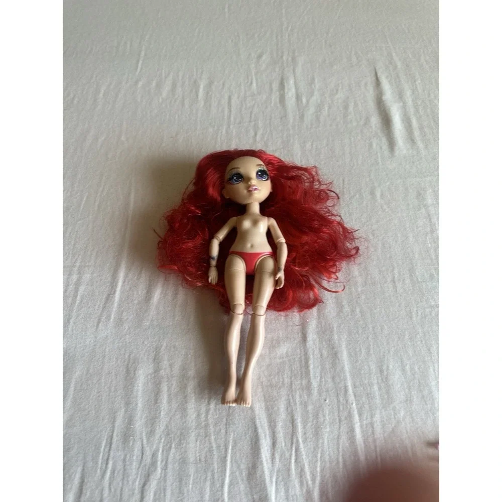2023 Rainbow High Ruby Anderson Fantastic Fashion Doll‎ Nude